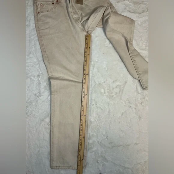 Levi's 501 Beige Jeans - Picture 2 of 10